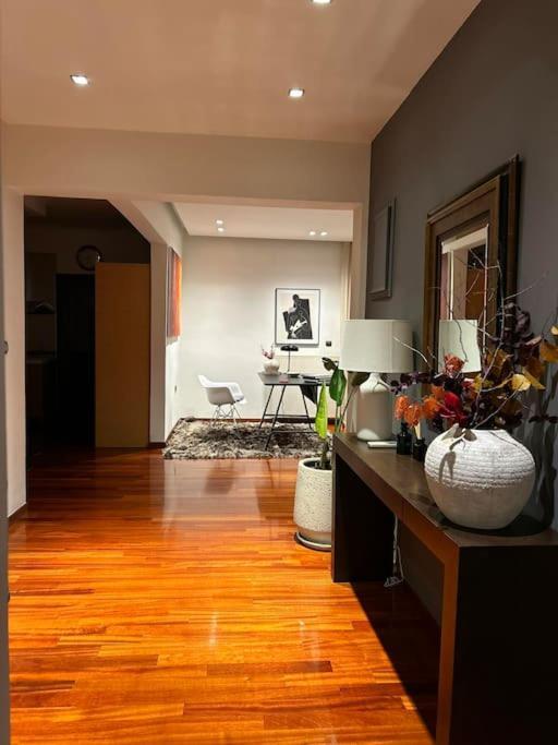 The One Apartment Thessaloniki Exterior photo